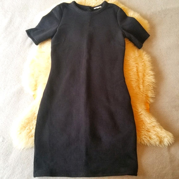 Aritzia Dresses & Skirts - 2/$25 Wilfred Black Body Con from Altered Carbon